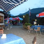 Szálloda Alpen-hotel Seimler