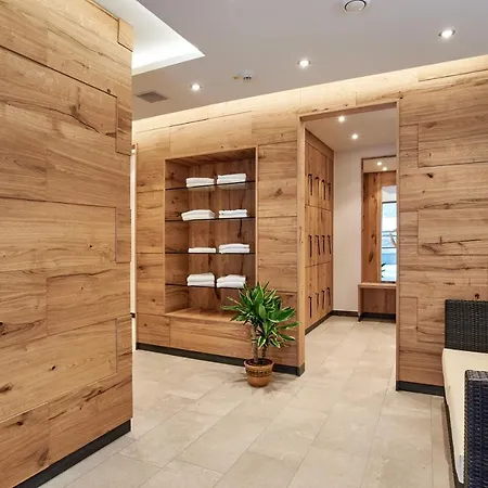 Alpen-hotel Seimler Μπερχτεσγκάντεν