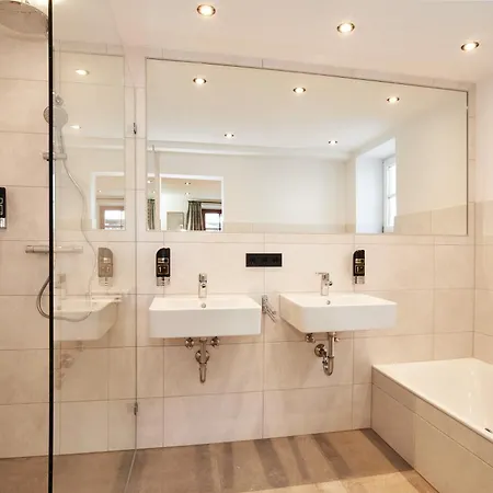 Alpen-hotel Seimler 3*