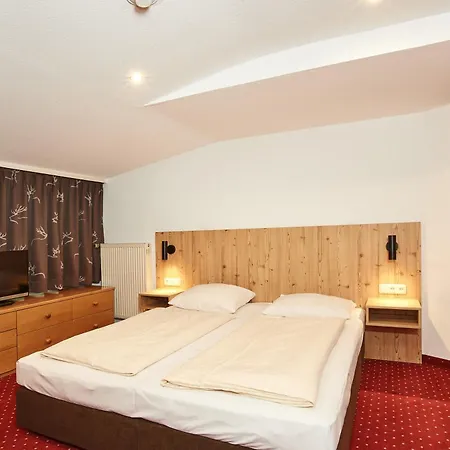 Alpen-hotel Seimler Μπερχτεσγκάντεν